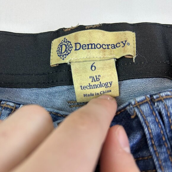 Democracy “Ab” Technology Skinny Jeans Size 6 | Distressed Stretch Denim - Picture 6 of 7